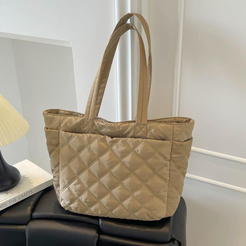 Neue leichte Damenhandtasche schlicht lässig große Kapazität tragbare Umhängetasche Pendler-Tragetasche