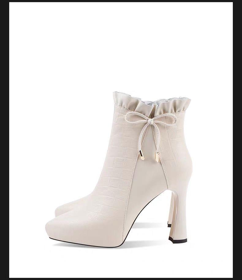 Dámské kotníkové boty na robustním podpatku z pravé kůže se silnou podrážkou a platformou na podzim zimu