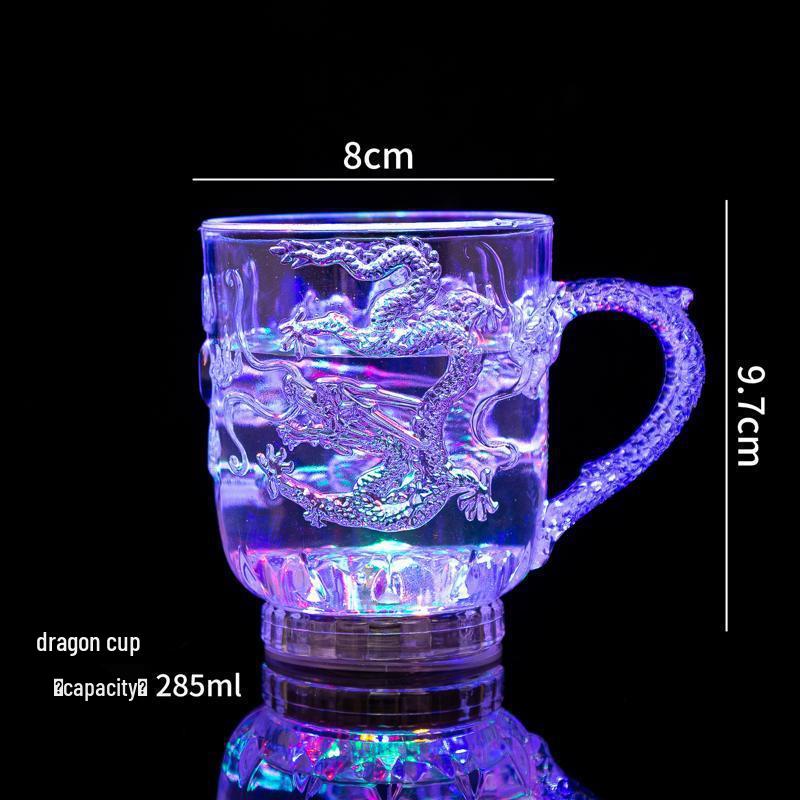 Bicchiere d'Acqua LED Laccato Sette Colori: Si illumina quando riempito