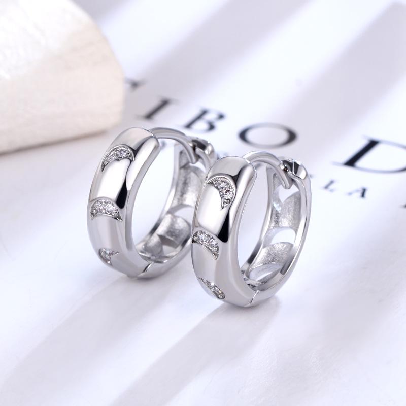 

Элегантные серьги в европейском и американском стиле: Минималистичные текстурные серьги-кольца и клипсы для женщин