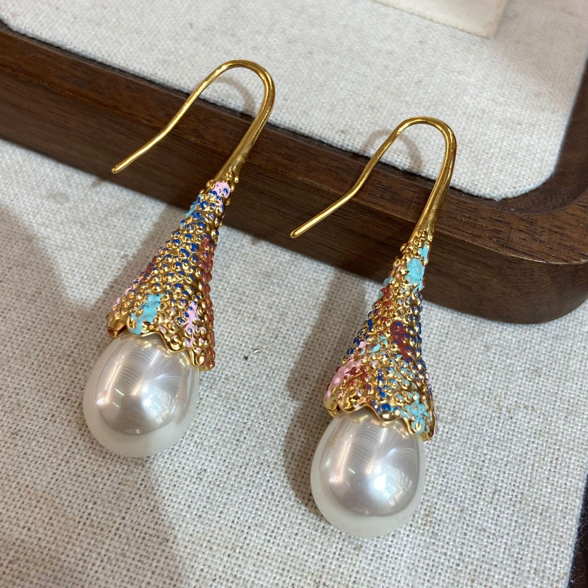 

Vintage Shijia Water Drop-Shaped Texture Painted Ear Hook Earrings Women S Trend Simple Stud Earrings Ear Jewelry