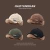 Gorro Unisex de Lana de Cordero con Visera y Protección para las Orejas - Cálido, Grueso, para Ciclismo e Invierno, Estilo Lei Feng