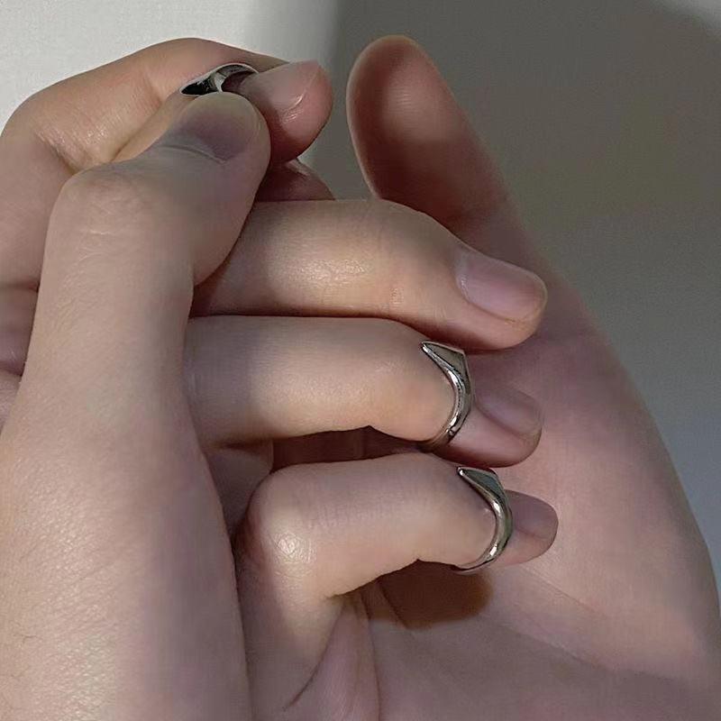 4 pièces Bague Métallique à Queue Affûtée Personnalité Simple Cool Ouverture Bague Mode pour Hommes Femmes Bijoux de Fête