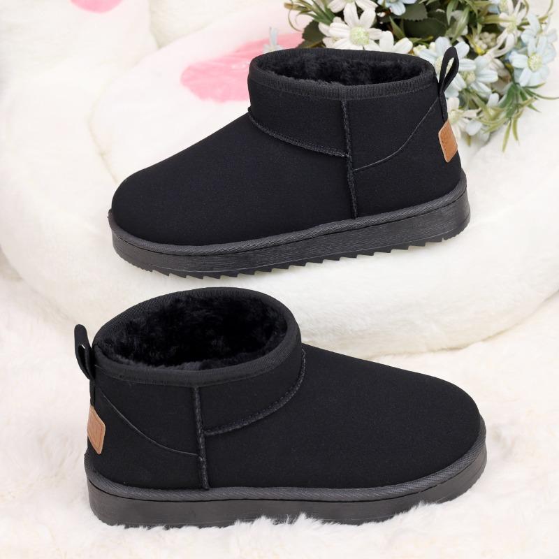 Snow boots women's winter new round head large size velvet cotton shoes student flat heel short cotton boots