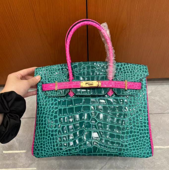 

Новое поступление Натуральная кожа Желтая коровья кожа Нить Коровья кожа Сумка Сумка Женская 2025 Новое поступление Модная Сотня стилей 30 зелёный/красный