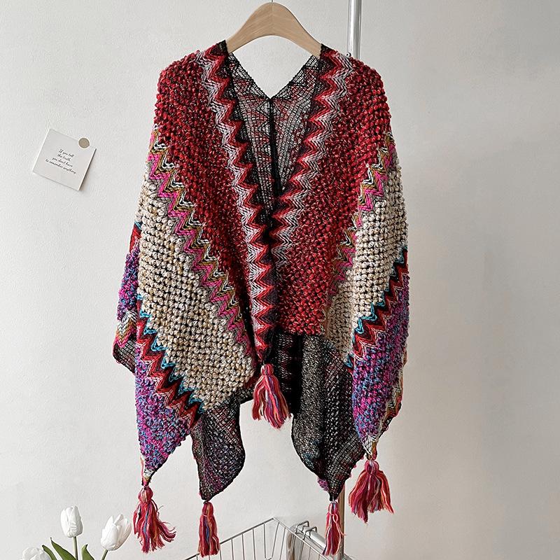 

Xu Hongdou Yunnan Lijiang Ethnic Knitted Shawl and Cape for Women