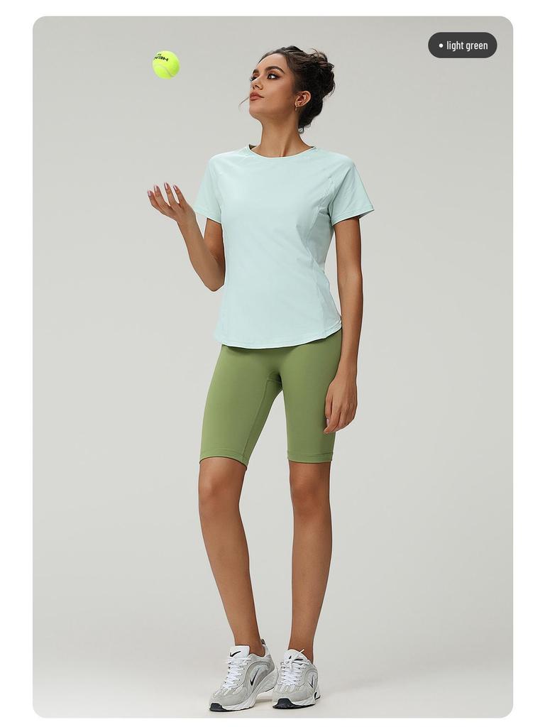 Plus Size Women's Quick-Dry Loose Fit Short Sleeve Running & Yoga T-Shirt