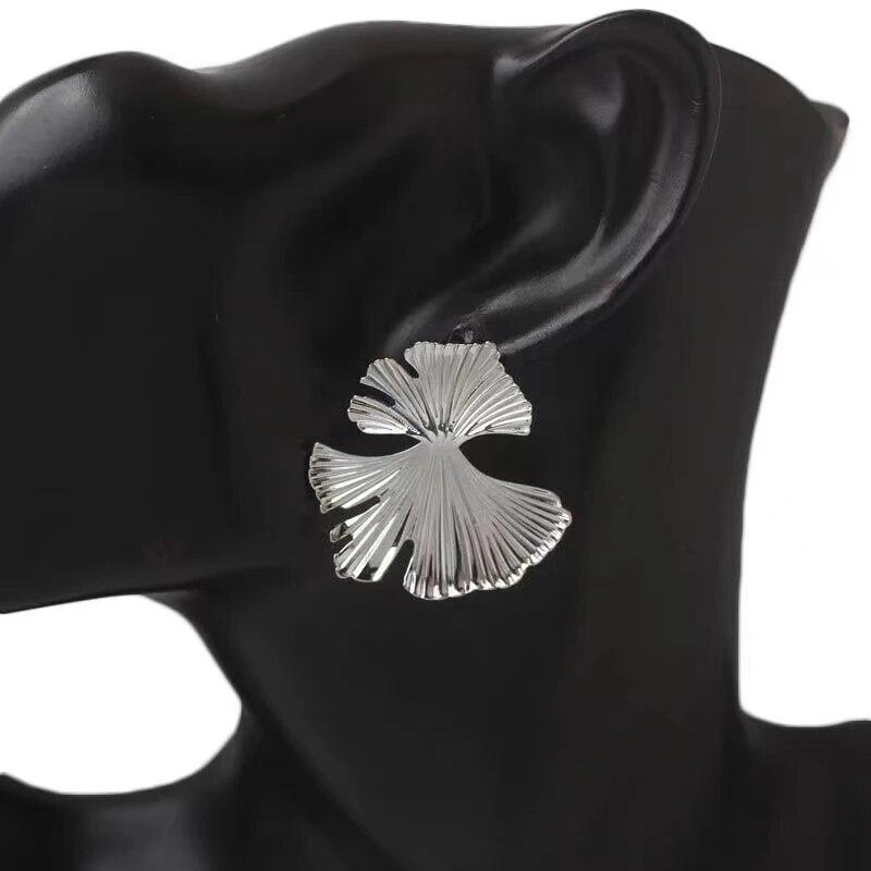 Vintage Flower Leaf Earrings, High-End Ginkgo Leaf Earrings, Versatile And Niche Style Earrings For Women