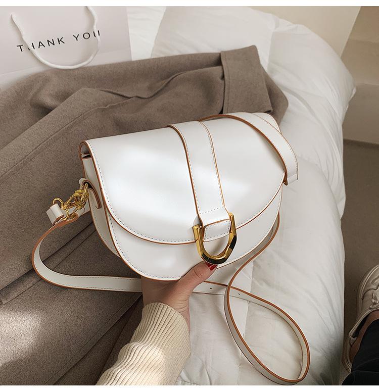 

This year s popular bag women s 2025 new trendy fashion texture shoulder messenger bag large capacity semi-round saddle bag белый