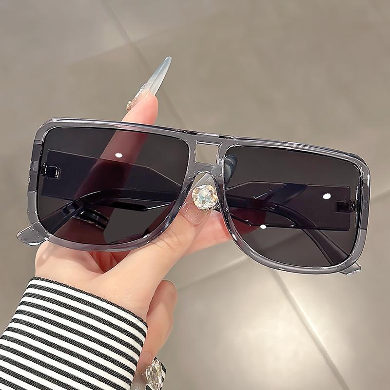 Double-beam Sunglasses Are Fashionable, Refreshing, Large-framed, Simple and Versatile for Shooting Accessories