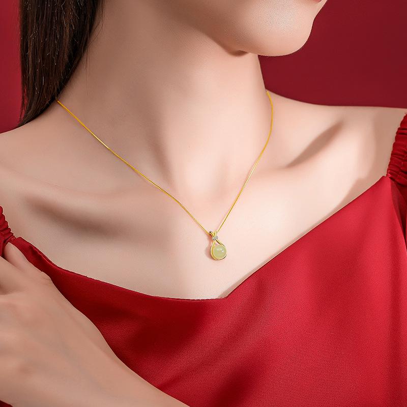 Tichia Real S925 Sterling Silver Hetian Jade Lucky Bag Necklace - Elegant Women's Clavicle Chain
