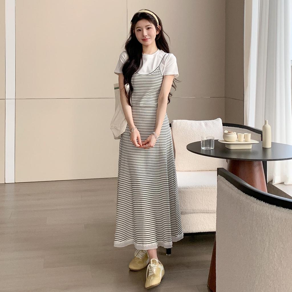 2026 Summer Casual Maternity Two-Piece Set: Short-Sleeved T-Shirt + Striped Slimming Overalls Skirt