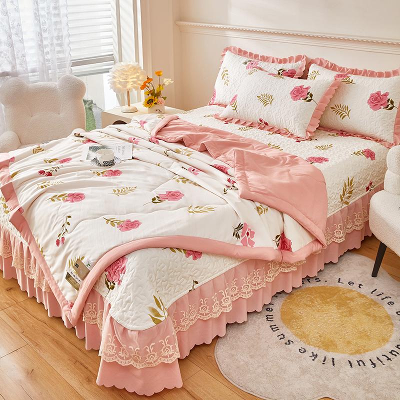 Cartoon Peach Comforter Queen Size, Love Heart Pink Peach Print Quilt Ultra Soft, Ultra Comforter 1 Piece Bedding For Room Decor