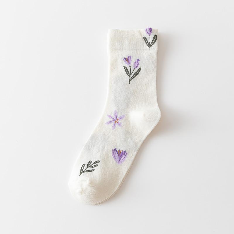 1 Pair of Women's Fashionable Flower Pattern Middle Tube Socks Made of Cotton, Sweat Absorbing and Breathable for Daily Use