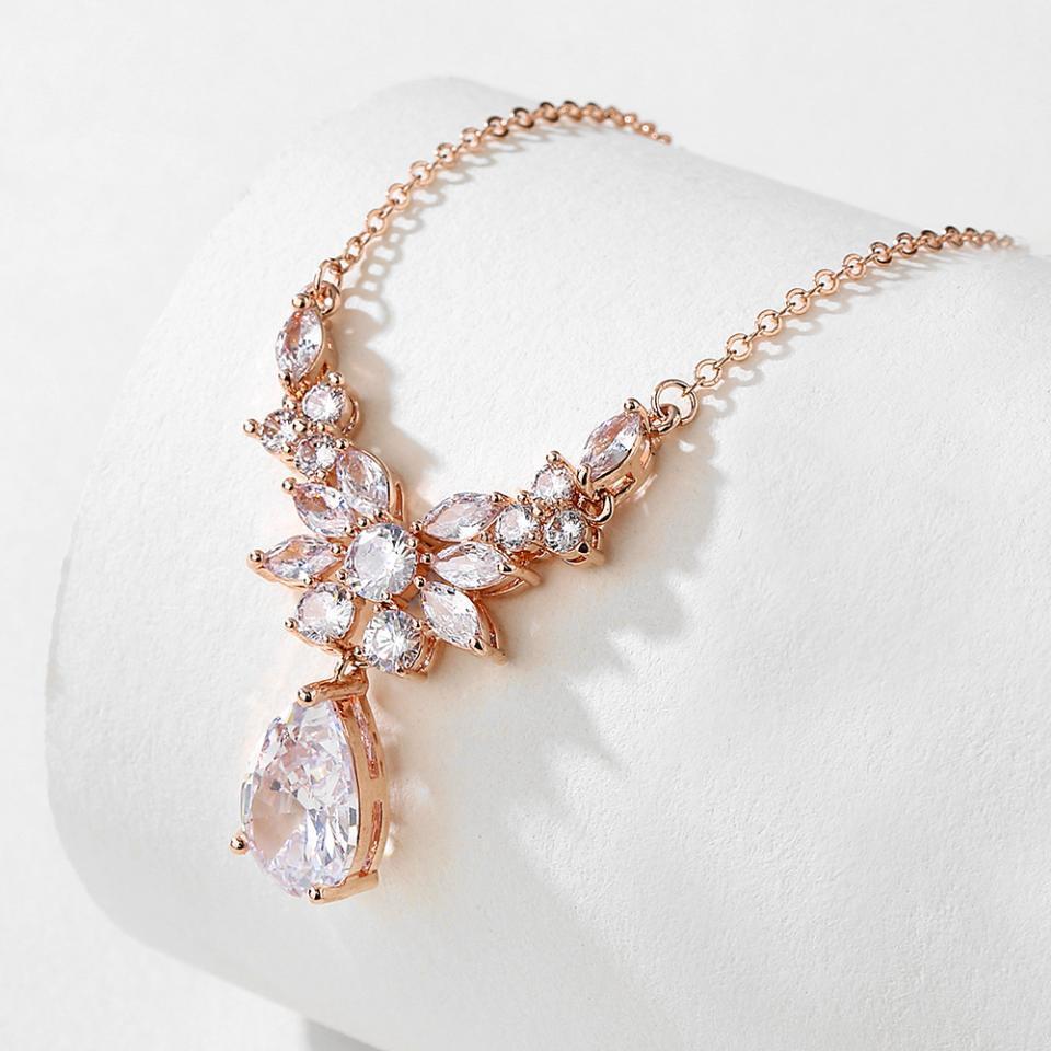 ZAKOL Elegant Temperament Pendant Style Cubic Zircon Women's Necklace Bride Banquet Shiny Charming Fashion Jewelry Gifts