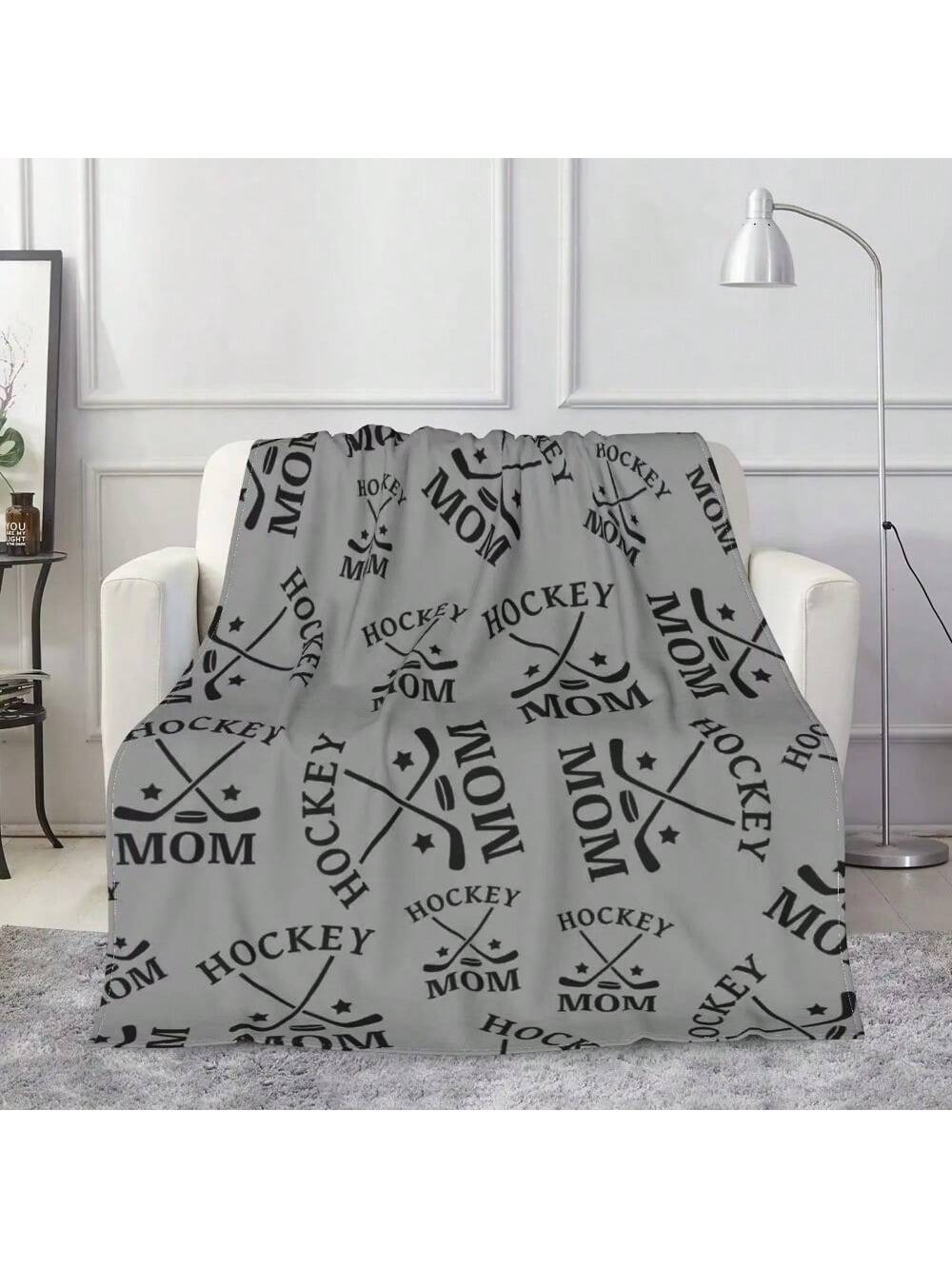 

Flannel Fleece Throw Blankets, Ice Hockey Player Sports Decorative Lightweight Super Soft Luxury Cozy Blanket Queen 75X95CM серый