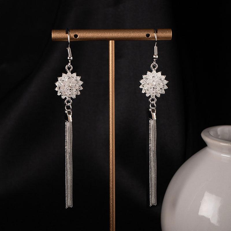 Ethnic Style Retro Dong Chrysanthemum Fringed Earrings Miao Exaggerated Long Earrings Flower Hanfu Accessories