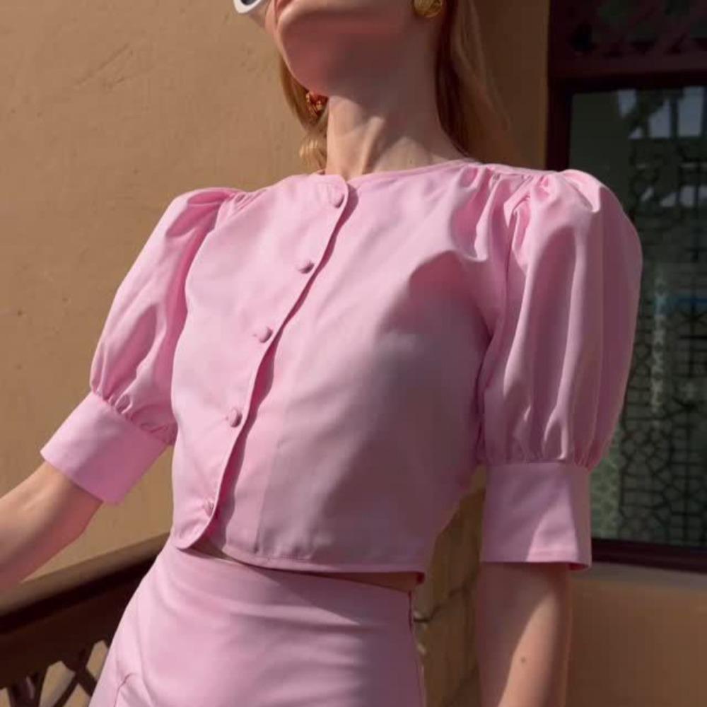Retro Sweet Wind-pressed Pleated Solid Color Puff Sleeve Top, High-waisted Slimming Half-length Skirt, Temperament Versatile Suit