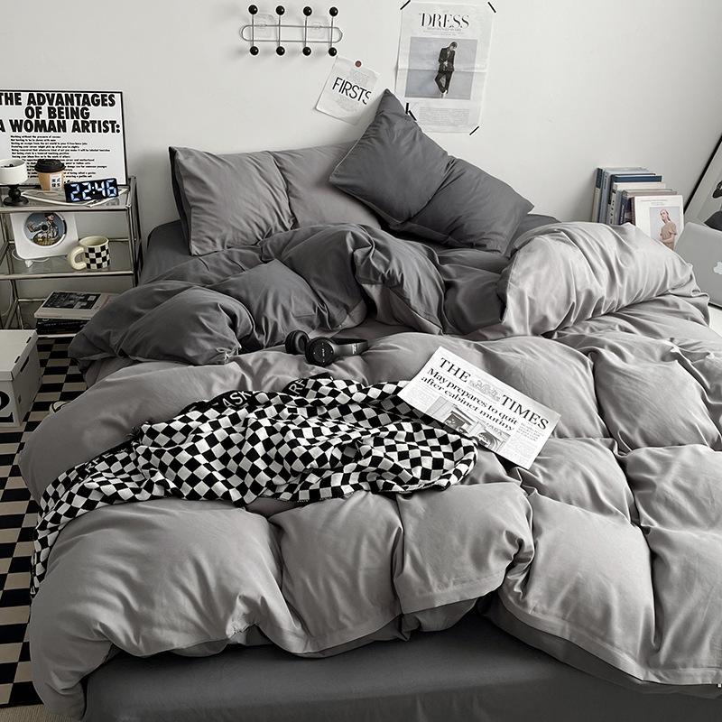 Four-Piece Pure Cotton Washable Bed Set: Skin-Friendly Sheet and Duvet Cover, Ideal for Dormitory Beds.