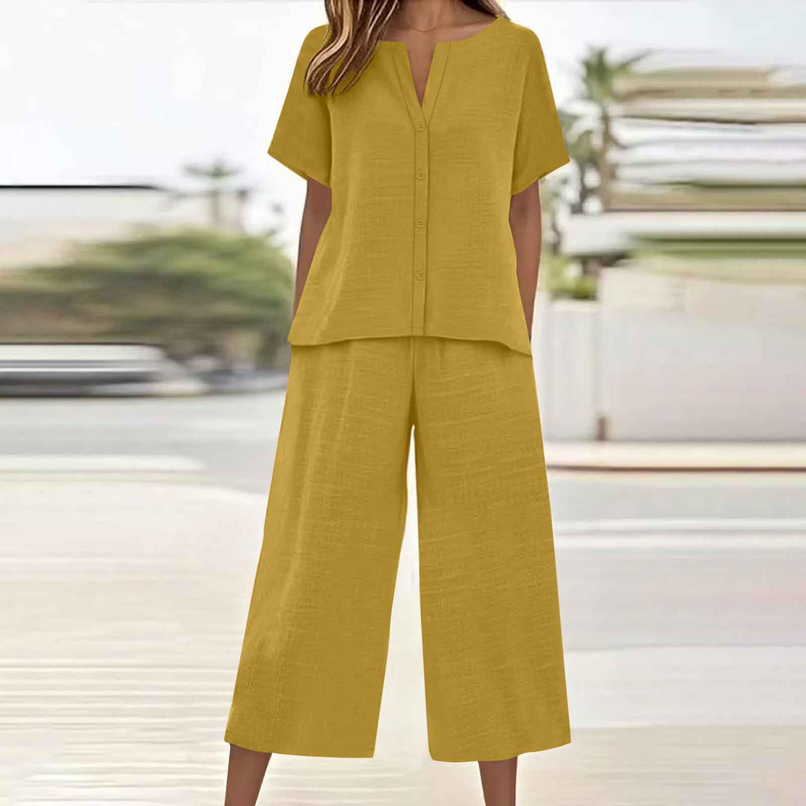 

Women’s Fashionable, Casual And Comfortable Plain V-neck Button-down Two-Piece Set XL жовтий