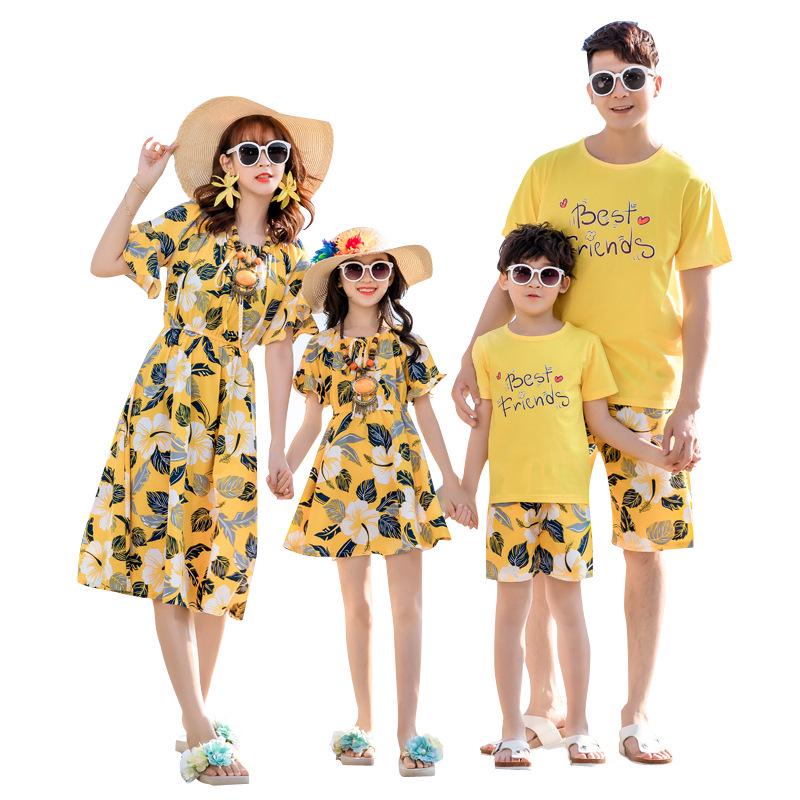Costumi da Bagno Estivi 2023 per Famiglie: Abiti coordinati per Mamma, Figlio e Figlia - Perfetti per una Vacanza al Mare a Sanya