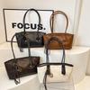 Simple atmospheric texture retro large-capacity bag women's new autumn and winter commuter shoulder bag portable tote bag