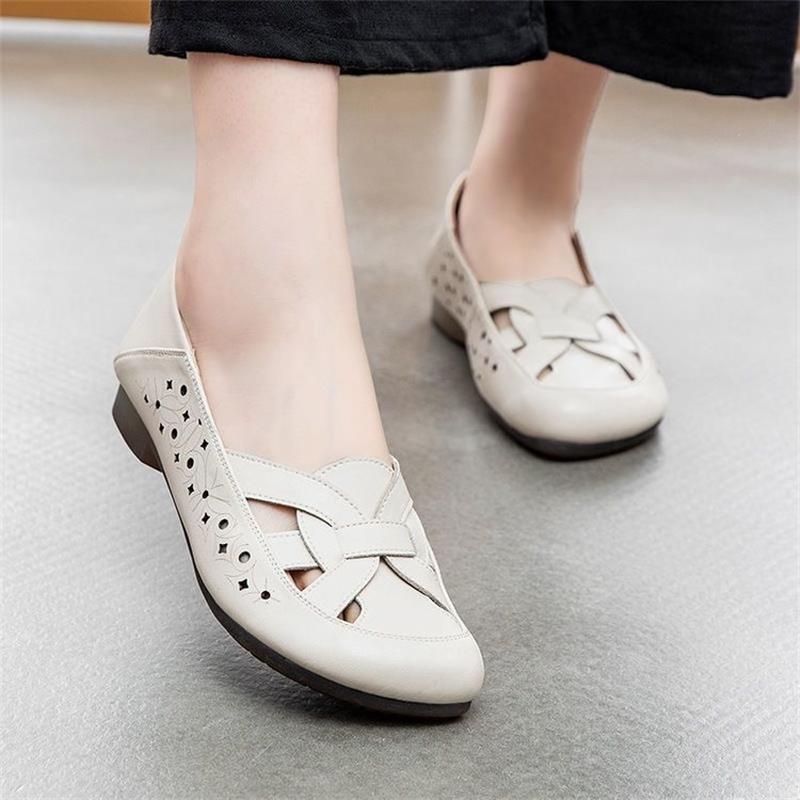

Soft-soled beef tendon sole hole shoes women s sandals hollow mother shoes summer woven sandals new breathable women s single shoes 35