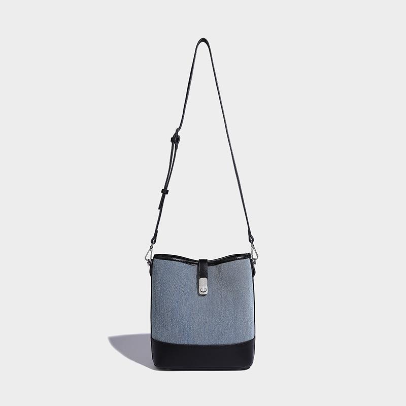 2024 Summer New Vintage Bucket Bag for Women, High-End Fashion Color-Block Handbag, Commuter Shoulder Crossbody Bag