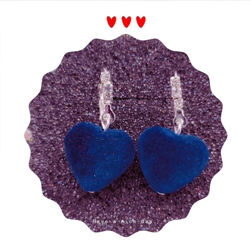 New velvet small fur ball earrings temperament fur ball earrings new earrings Korean version love earrings women