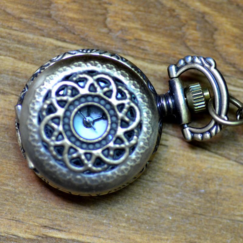 Retro Pocket Watch Men's and Women's Necklace Watch