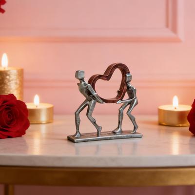 Heart Figurine Two People Carrying A Heart Sculpture Resin Tabletop Ornament for Bedroom Living Room Study Office Wedding Valentine's Day Gift