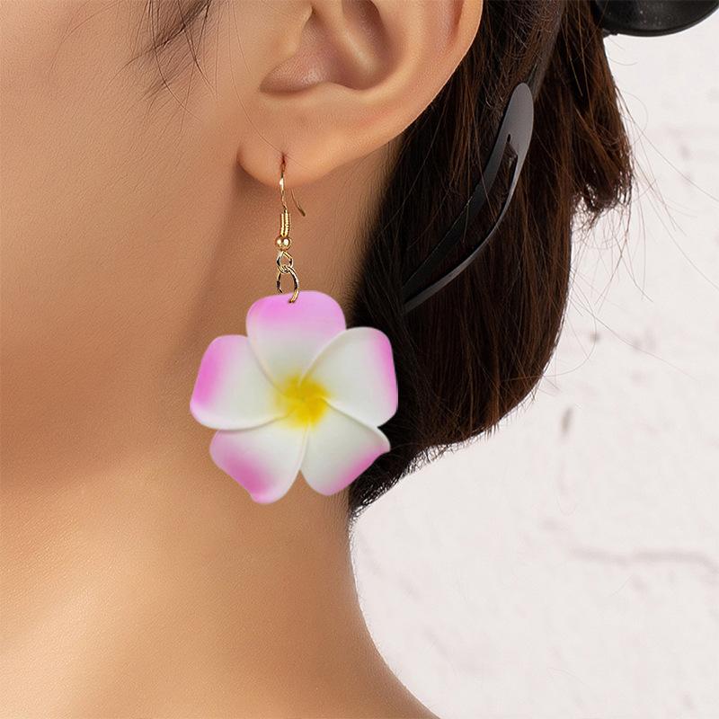 

1 pair of egg flower earrings, 8 colors optional, small, fresh, vacation travel, daily commuting, versatile and new рожевий
