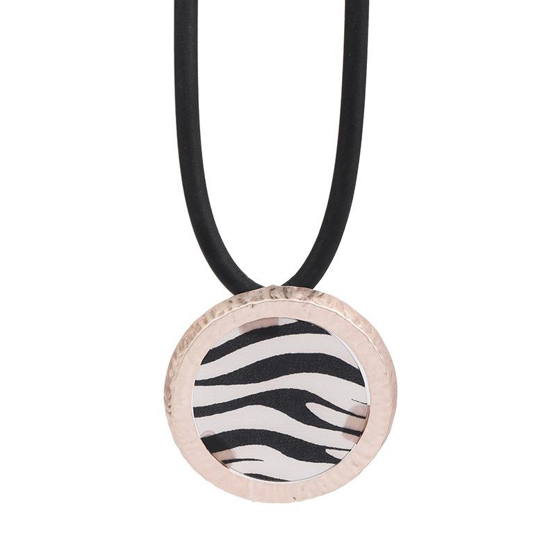 Módní náhrdelníky pro dámskou sadu šperků