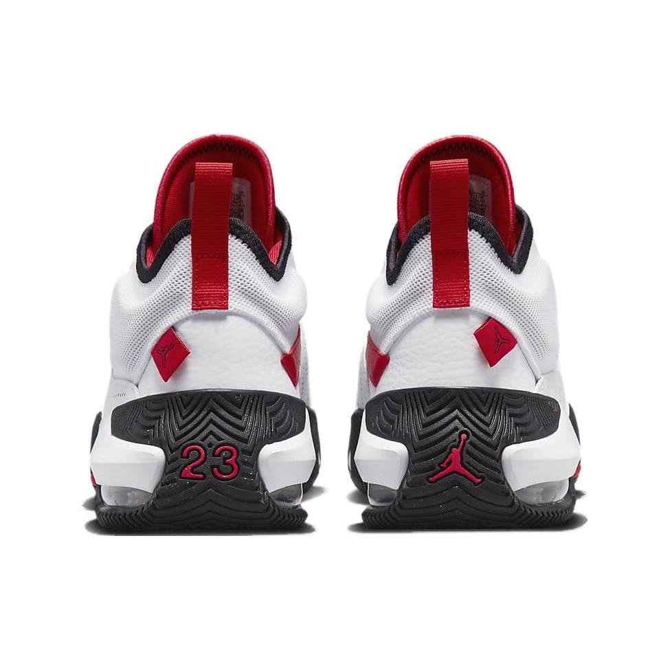 Pánské tenisky Air Jordan Stay Loyal 2 Bílá Univerzitní červená Černá DQ8401-106