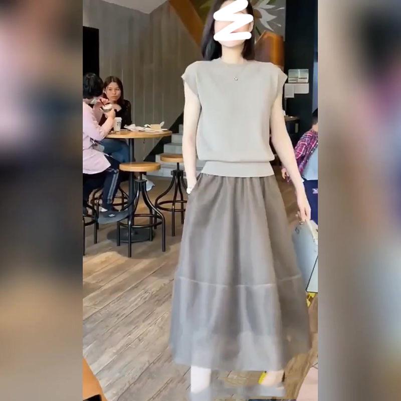 Summer 2025 Elegant Midi Skirt & Top Set for Women - Slimming, Professional Two-Piece Ensemble