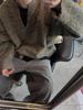 Niche Moss Green Knit V-neck Sweater - Autumn/Winter Loose Fit, Granular Texture.