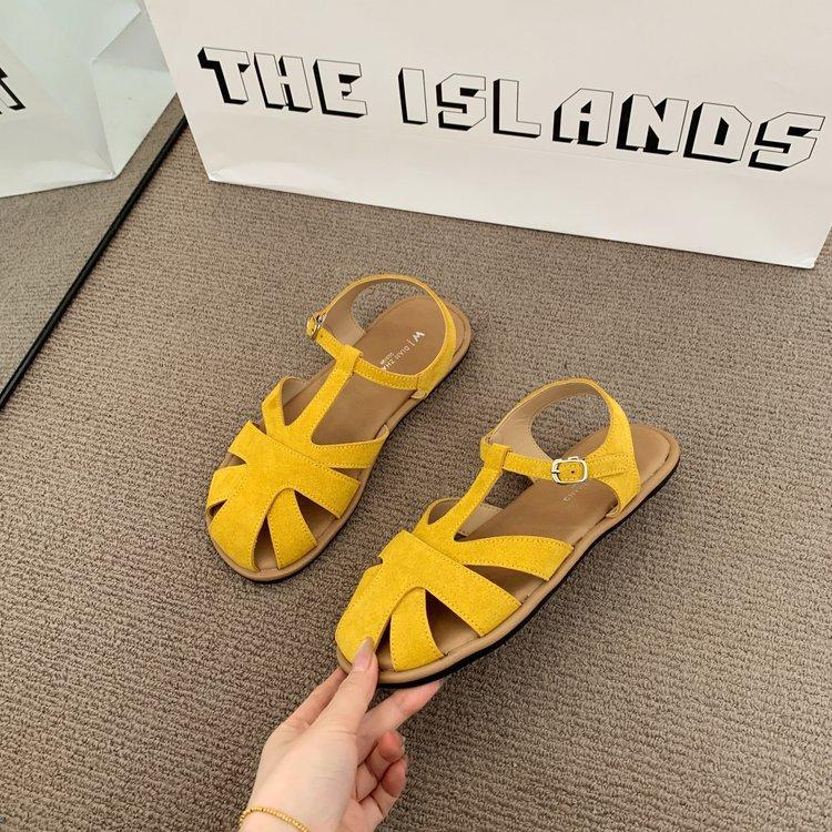 

French flat-bottomed Mori soft leather woven bag head sandals women s summer 2025 new fashion casual beach Roman shoes 35