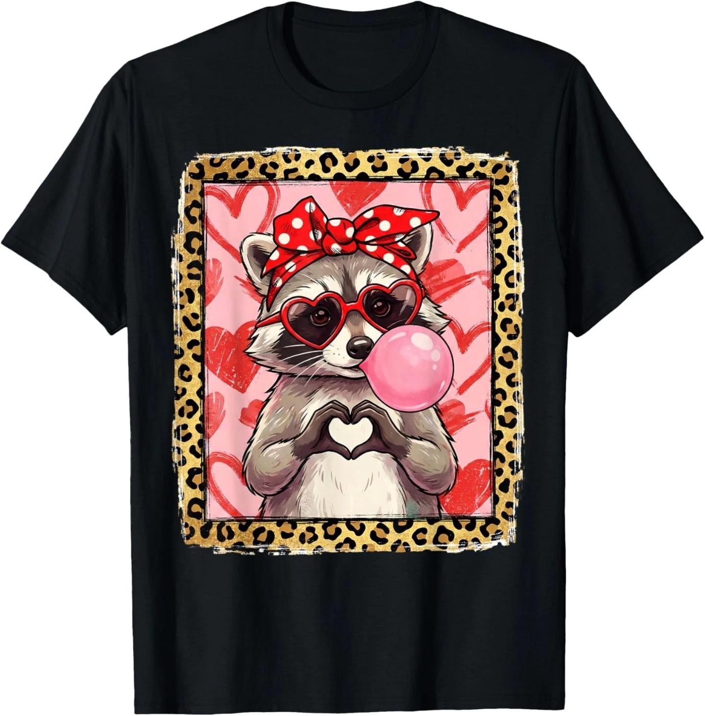 

Funny Raccoon Blowing Bubble Gum Heart T-Shirt XL