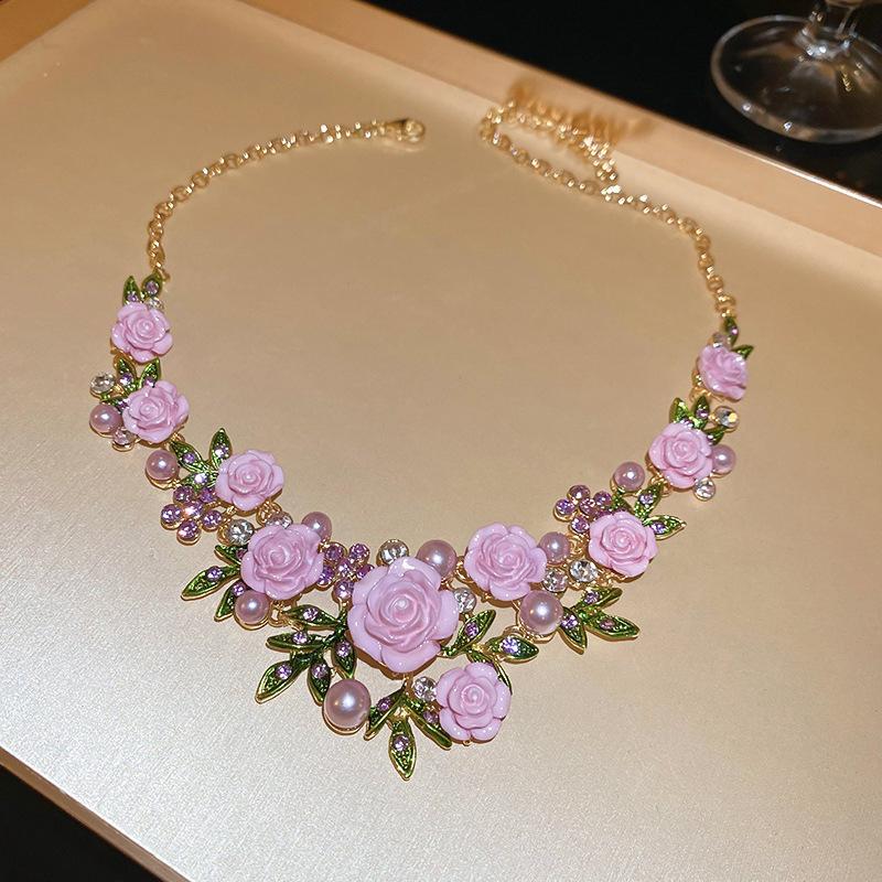 GemChic Women's Sweet Floral Rose Pearl Necklace and Bracelet Set Rhinestone Leaf Collarbone Chain Fashion Jewelry for Party Wedding