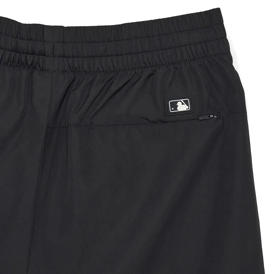 MLB New York Yankees Letter Logo Printed Straight Leg Shorts Unisex Shorts Black 3ASMB0333-50BKS