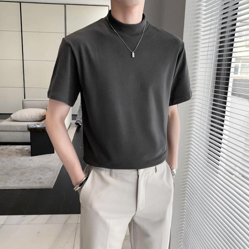Men’s High-End Short-Sleeve T-Shirt: Lightweight, Half-High Collar, Solid Color, Ideal for Spring and Autumn.