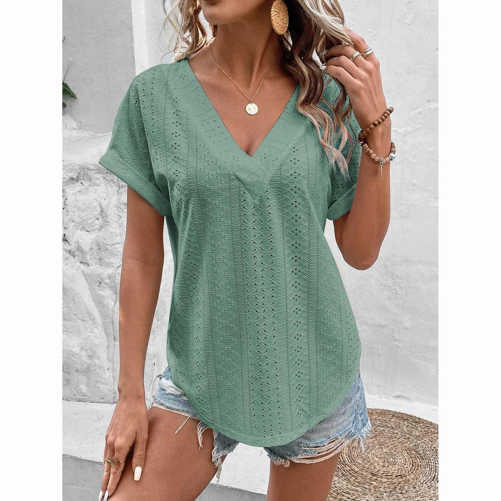 Women's Large Knitted Casual T-shirt Comfortable Loose Fit Round Neck Short Sleeve Tees for Plus Size Ladies