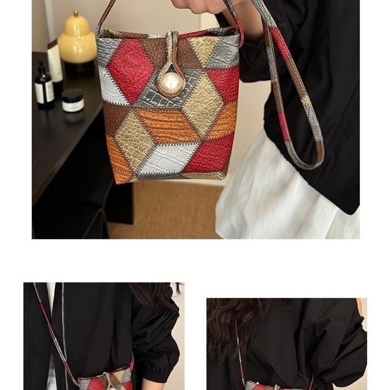 

New thin fashion rhombus splicing small square bag plaid design soft leather material girl style crossbody A красный