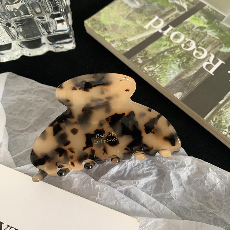 Korean Retro 6.6cm Oval Milky Coffee Brown Half Hair Clip Hair Accessories Simple Acetic Acid Shark Clip For Woman Girls