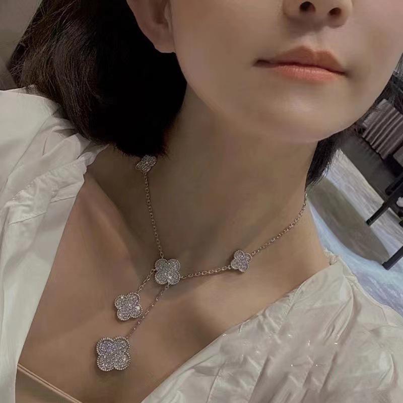 18k Rose Gold Double-Sided Lucky Four-Leaf Clover & Six-Petal Flower Necklace with Mother-of-Pearl Pendant for Women