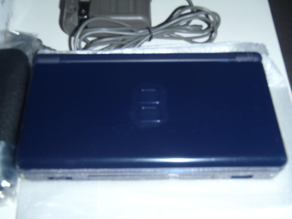 Nintendo DS Lite Enamel Navy (Discontinued)