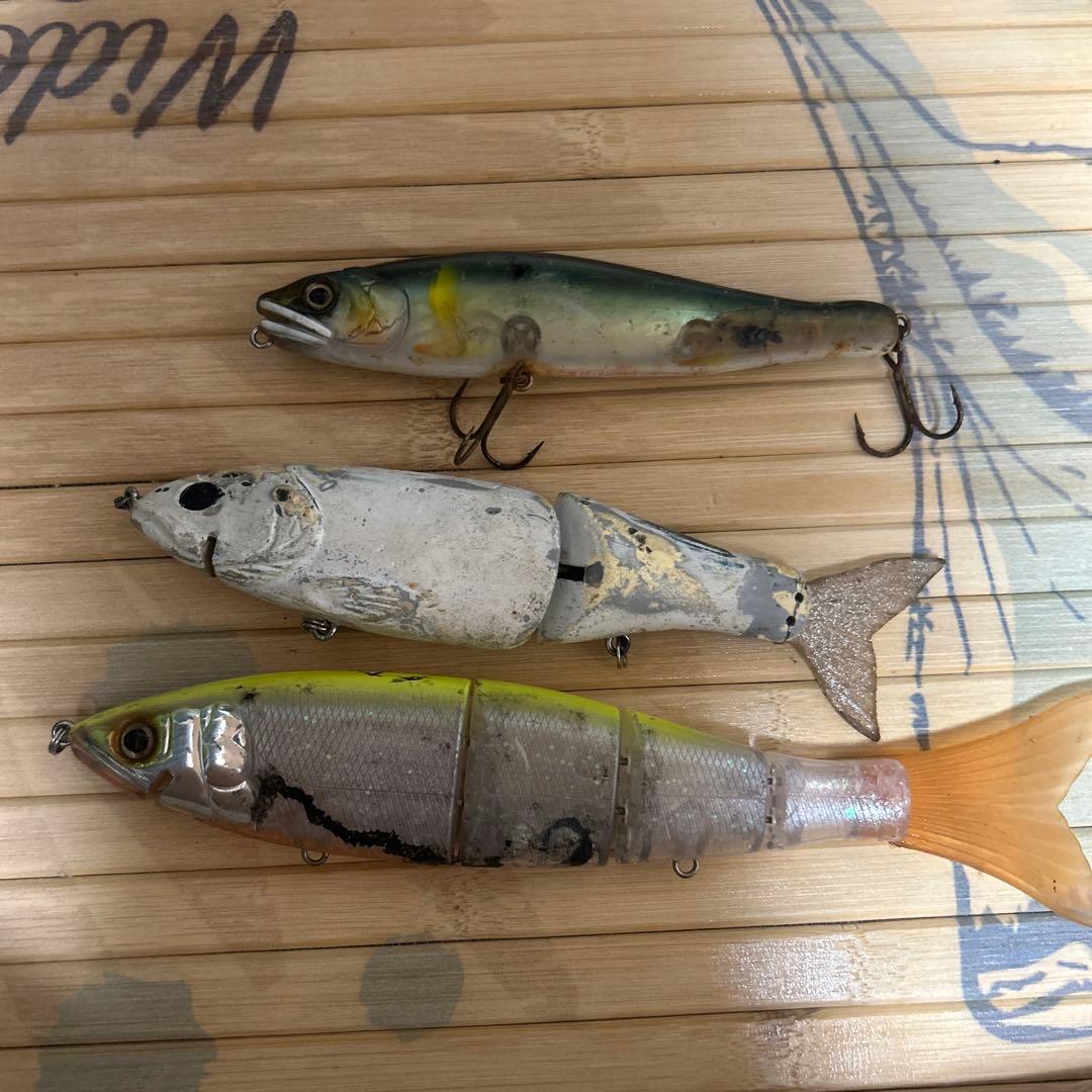 Used Big bait lure 3 piece set