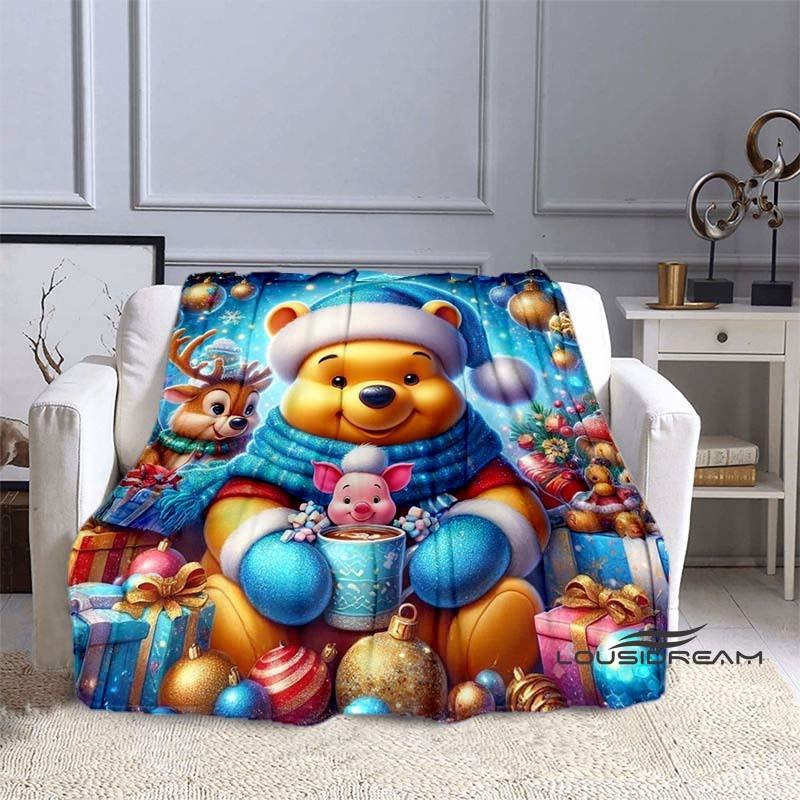 This fun cartoon Pooh Bear blanket is lightweight and breathable, suitable for dormitories, naps, living rooms, offices, and all