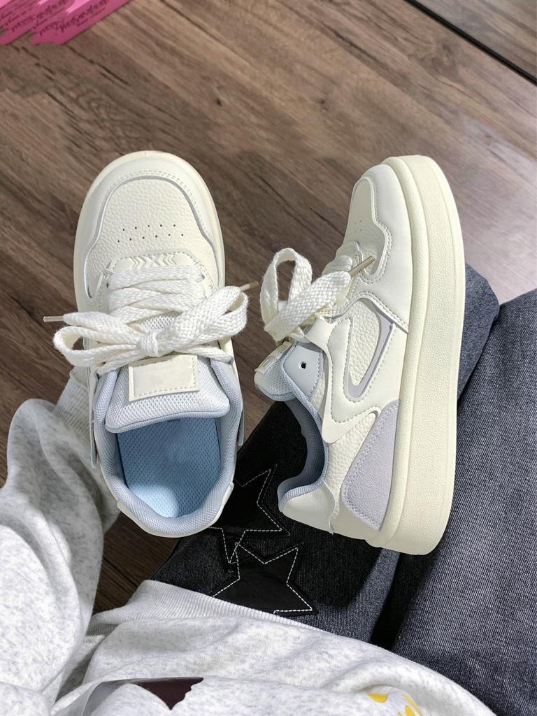 Girls little white shoes women's 2025 autumn new women's shoes retro platform student versatile shoes niche original board shoes