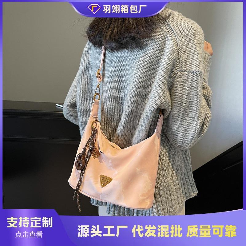 High-end fashion retro bag women's new dumpling bag versatile shoulder messenger bag